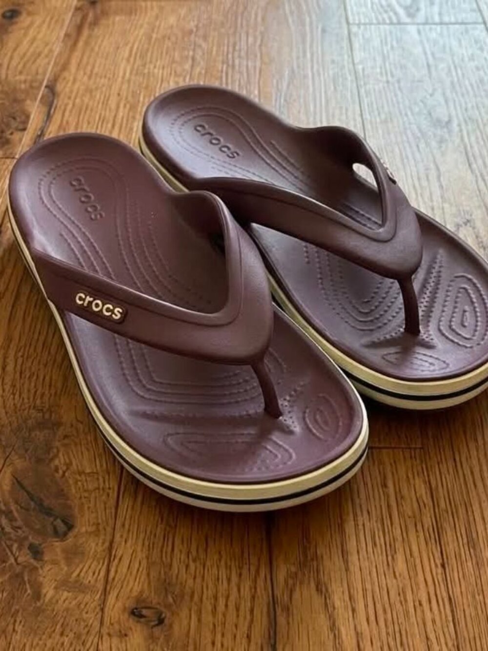 Crocs Bayaband Flip Flops Burgundy & Navy Women's Size 7.5 Sandals #73